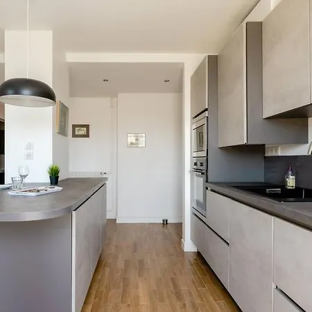 Apartman Let's - 50 M² - T2 Part Dieu / Centre - Wifi Lyon